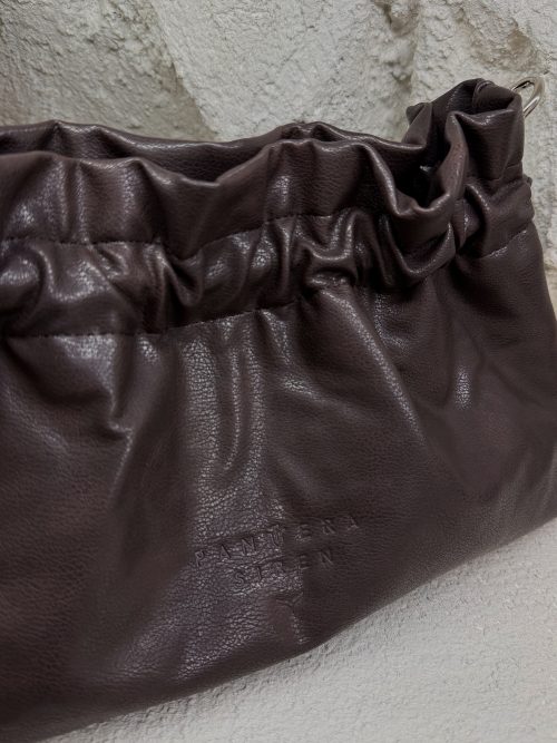 Lady D1 (dark brown)